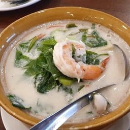 ผักเหมียงต้มกะทิกุ้งยอดพร้าว