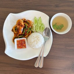 ข้าวพริกแกง