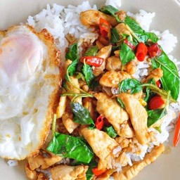 หอมฉุย กระเพราโบราณ -