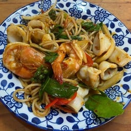 สปาเก็ตตี้ผัดพริกเผาทะเล