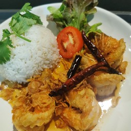 กุ้งทอดซอสมะขาม