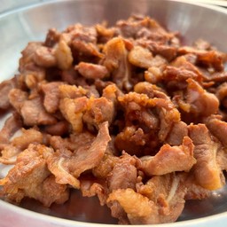 ข้าวเหนียวหมูทอด-ไก่ทอด ริมทางสาย7เต้นท์ชมพู
