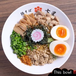 [อร่อยซ่ากับโค้ก] Maze Soba Special +  โค้ก ออริจินัล (กระป๋อง) 