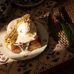 โทสต์นมสดข้าวโพดย่าง