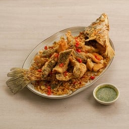 ปลากระพงผัดพริกเกลือ