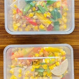 ตำข้าวโพดหมูยอ