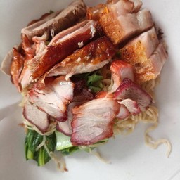 บะหมี่เป็ด+หมูแดง+หมูกรอบ