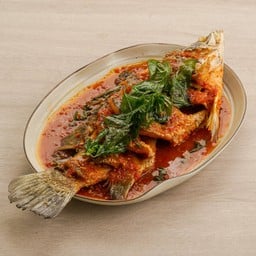 ปลากระพงราดพริก