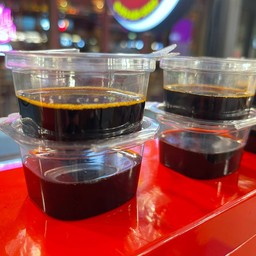 น้ำจิ้มหวานหมูกรอบ