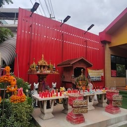 ศาลเจ้าแม่งูจงอางและลูก (แม่ขวัญ)