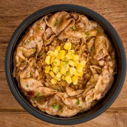 ข้าวผัดเนย หมูสามชั้นย่างไฟ