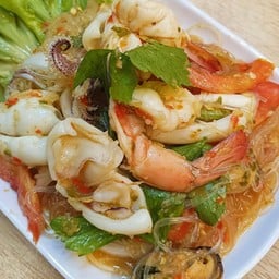 ยำวุ้นเส้นทะเล