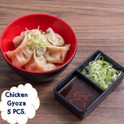 เกี๊ยวซ่าลวก 5 ชิ้น