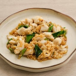 เนื้อกรรเชียงปูจัมโบ้ผัดพริกขี้หนูสวน