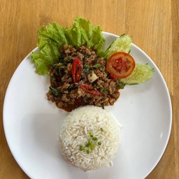 ข้าวกระเพราไก่