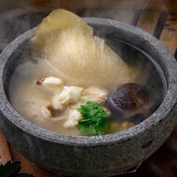 ซุปหูฉลามหม้อหินน้ำใส (กลาง)S