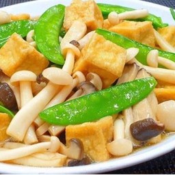 ผัดเห็ดรวมเต้้าหู้เจ