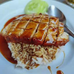 ข้าวหมูกรอบล้วน