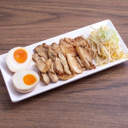 เนื้อไก่ และไข่ปรุงรส