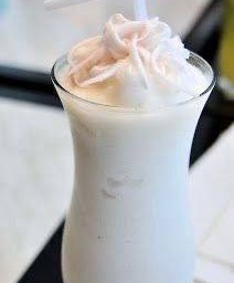 น้ำมะพร้าวปั่นนมสด