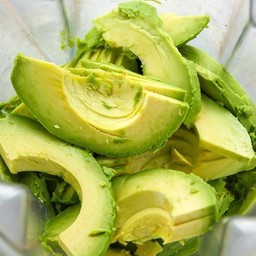 อโวกาโด้ปั่นนมสด