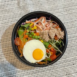 สลัดทูน่าปูอัด