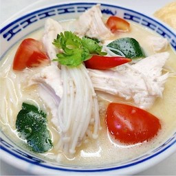 ต้มข่าไก่กะทิสด (เป็นกับข้าว)