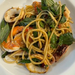 สปาเก็ตตี้ขี้เมาทะเล