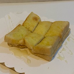 ขนมปังเนยนม