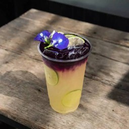 ชาอัญชันน้ำผึ้งมะนาว