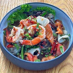 ตำเหลาปูปลาร้ากุ้งสด+กุ้งสุก+แซลมอล(หน้าร้านขาย190฿)