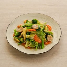 ผัดผักรวมมิตร