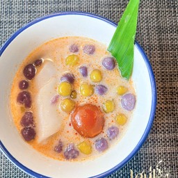 บัวลอยไข่แดงเค็ม