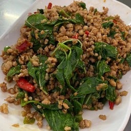 กะเพราหมูสับ