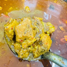 แกงคั่วกระดูกหมู