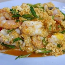 ทะเลผัดผงกะหรี่.