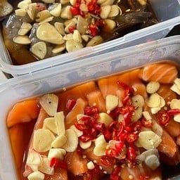 กุ้งดอง แซลมอนดอง by อุ้มอิ๋ม