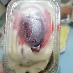 สตอเบอรี่บัตเตอร์ครีม