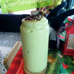 อโวคาโดนมสดน้ำผึ้งปั่น