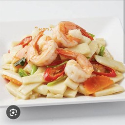 ยอดมะพร้าวผัดน้ำมันหอย (ไม่ใส่เนื้อสัตว์)