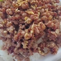 หมูสับกระเทียม ราดข้าว