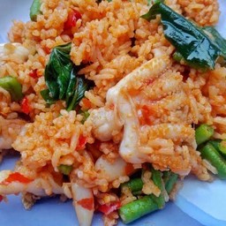 ข้าวผัดเครื่องเเกงทะเล