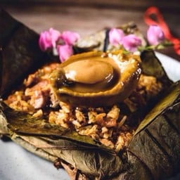 ข้าวห่อใบบัวเป๋าฮือ