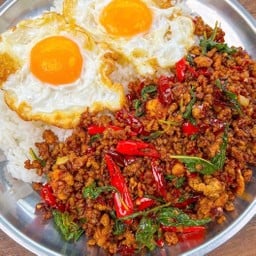 ถนัดยำ(สูตรลับ) ยำวุ้นเส้นโบราณ | กะเพราเนื้อ กะเพราปลาหมึก กะเพราพริกแห้ง | คั่วพริกเกลือ อาหารและน้ำยำที่จริงใจ⭐️