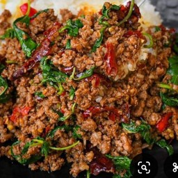 อิ่มคุ้มกระเพราหมู 2 กล่อง