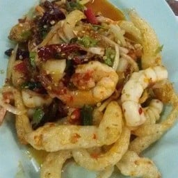 ยำกระเพาะปลา