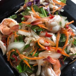 ยำกุ้งสุก