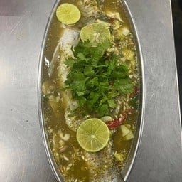 ปลากะพงนึ่งมะนาว.