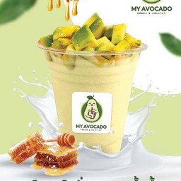 อะโวคาโดปั่นนมสดน้ำผึ้ง