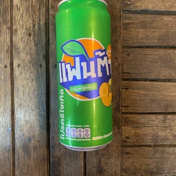 แฟนต้าน้ำเขียว